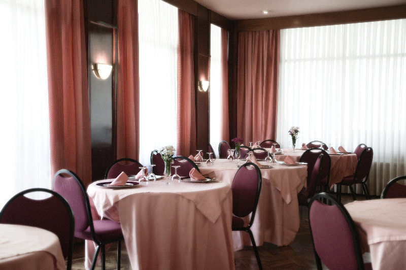 Hotel Unzaga Plaza เอบาร์ ร้านอาหาร รูปภาพ
